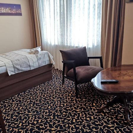 Hotel Zum Weissen Ochsen Aalen Buitenkant foto