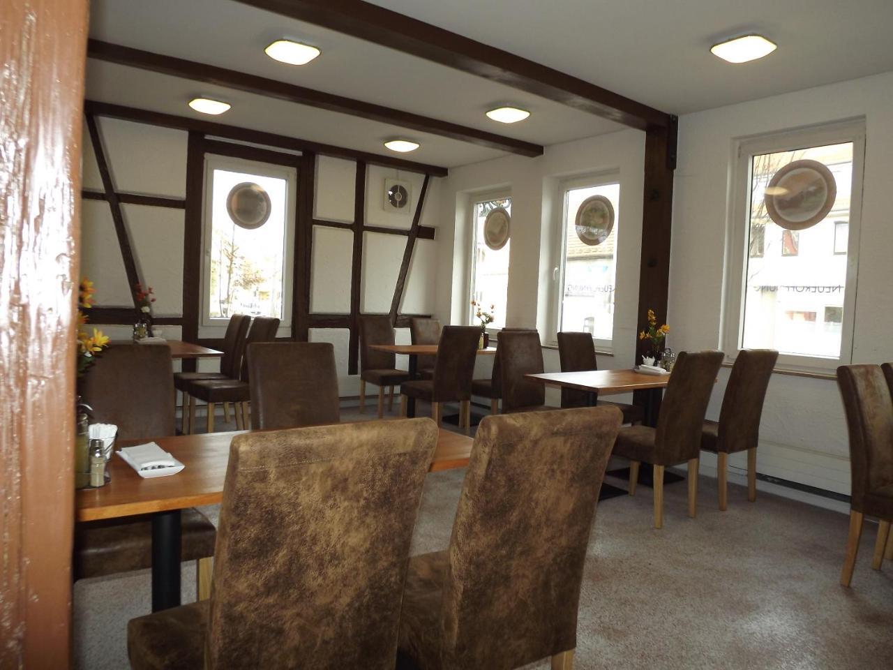 Hotel Zum Weissen Ochsen Aalen Buitenkant foto